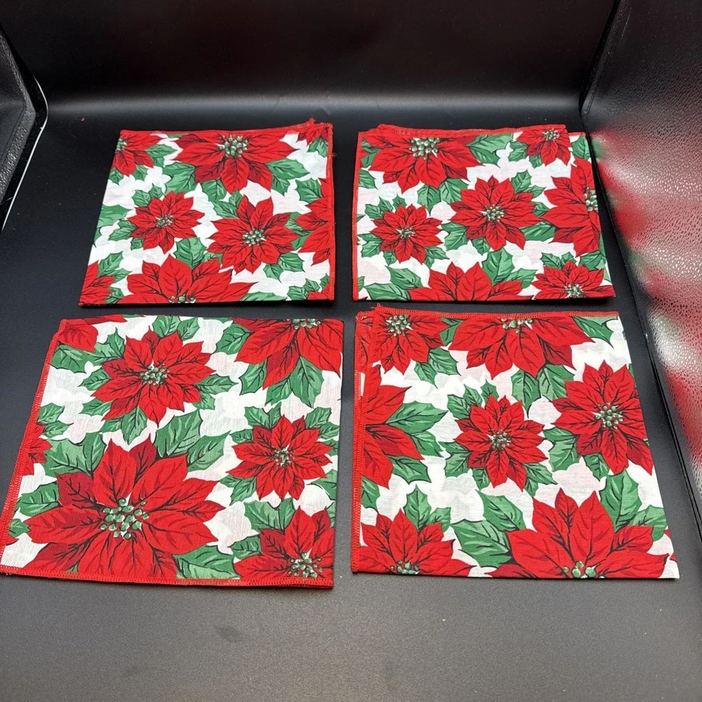 Set Of 4 Napkins Christmas Poinsetta‎ 17